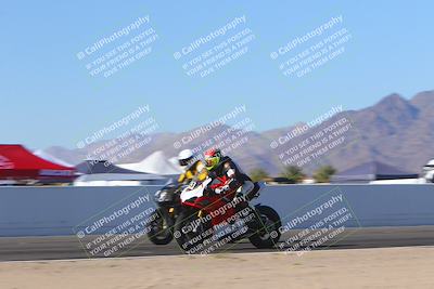 media/Nov-06-2023-Moto Forza (Mon) [[ce023d0744]]/4-Beginner Group/Session 4 (Finish Line Checker)/